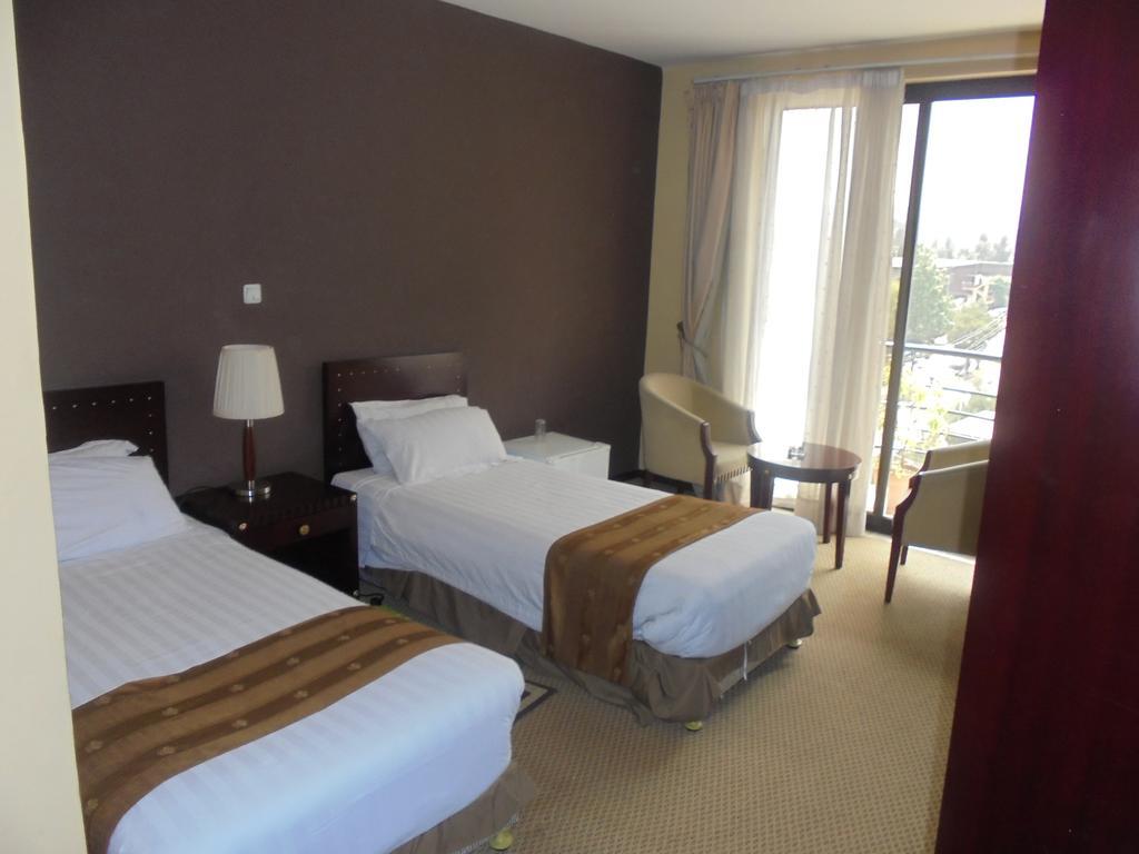 Soramba Hotel Business Plc Addis Abeba Zewnętrze zdjęcie